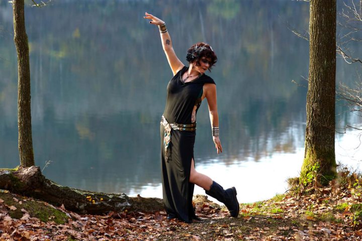 Shantala ma Rielle - Fusion Dance - www.tanzundfreiraum.de Shantala ma Rielle - Fusion Dance - www.tanzundfreiraum.de