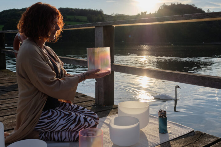 Healing Soundbath im lille Atelier in Olpe - Tanzundfreiraum.de - Foto Patrick Bonzel